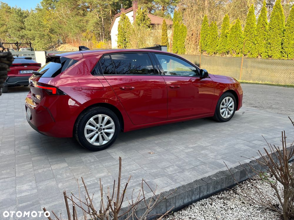 Opel Astra 1.2 T GS Line S&S - 4