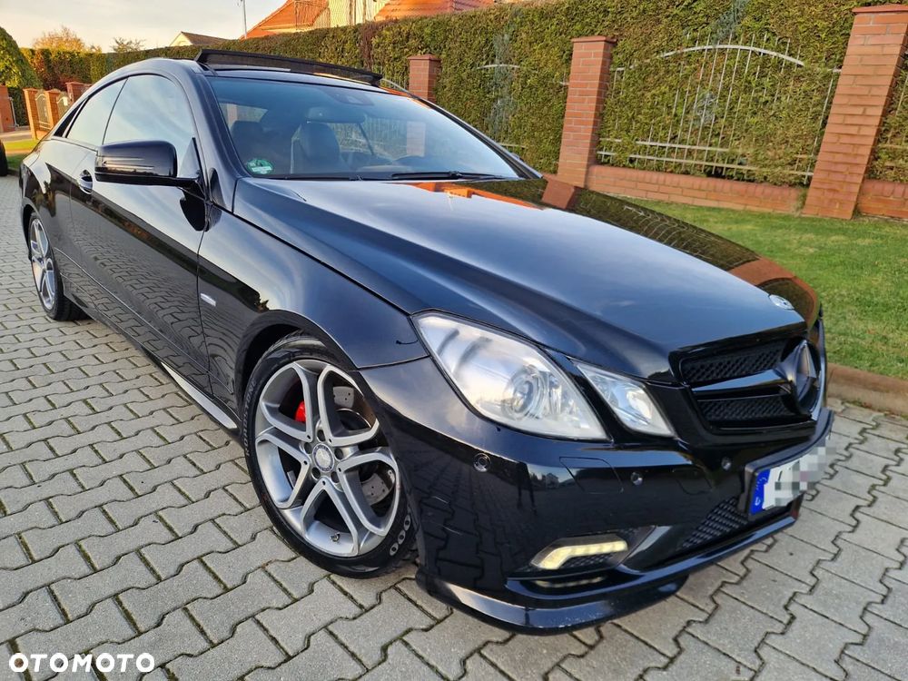 Mercedes-Benz Klasa E 350 CDI DPF Coupe BlueEFFICIENCY 7G-TRONIC Avantgarde - 2