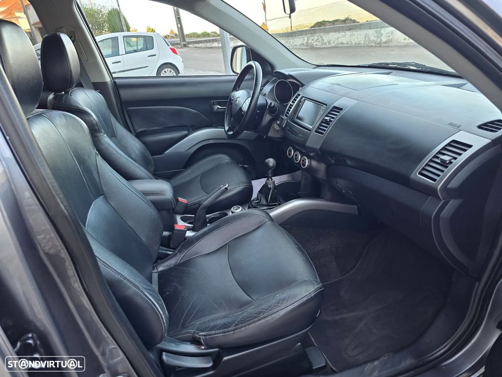 Citroën C-crosser 2.2 HDi Exclusive - 9