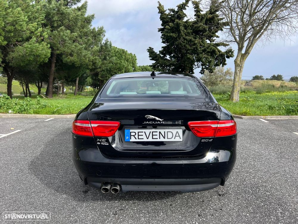 Jaguar XE 2.0 D Prestige AWD Aut. - 16