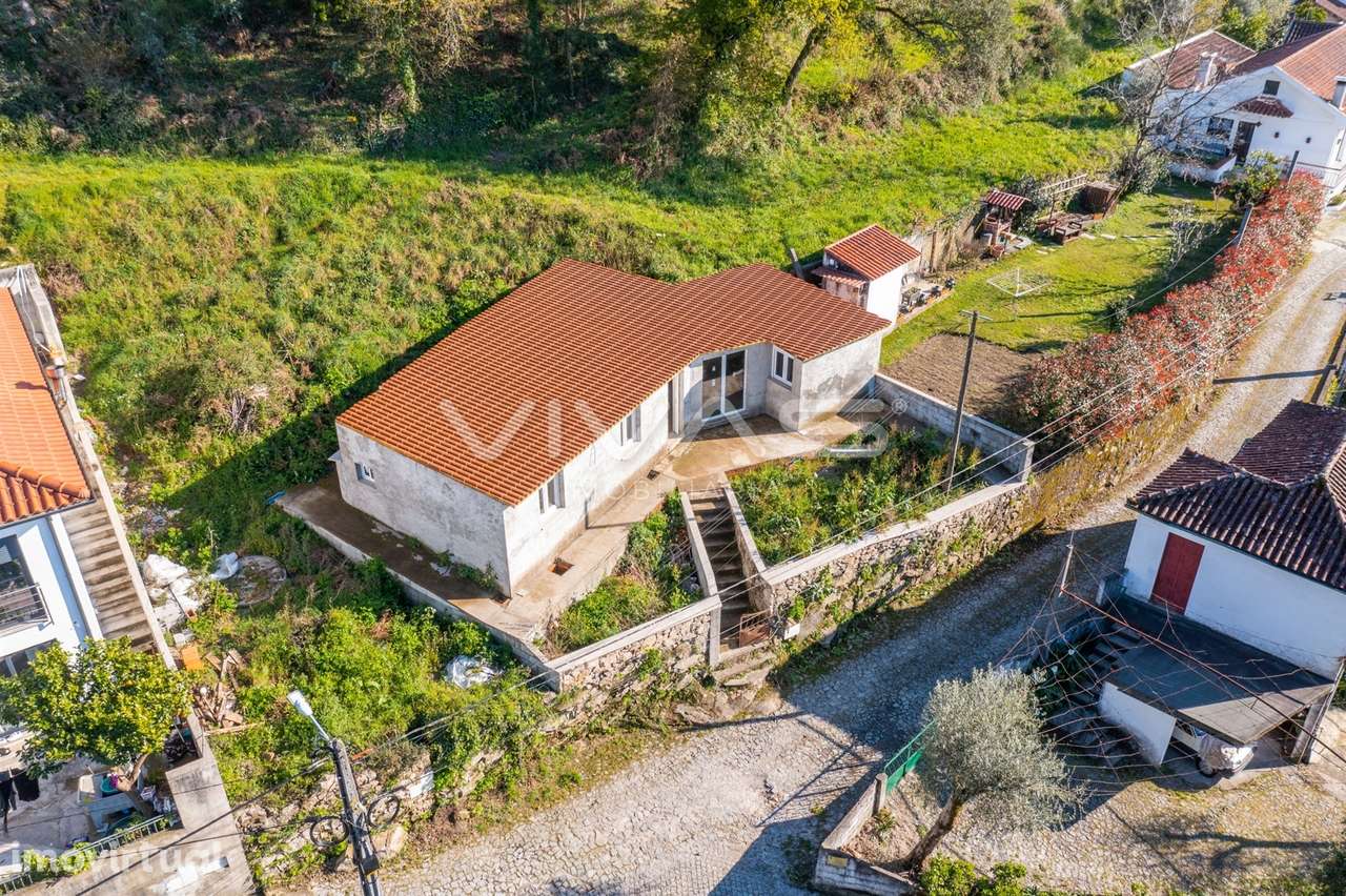 Moradia T2 Venda em Caldelas, Sequeiros e Paranhos,Amares - Grande imagem: 2/18