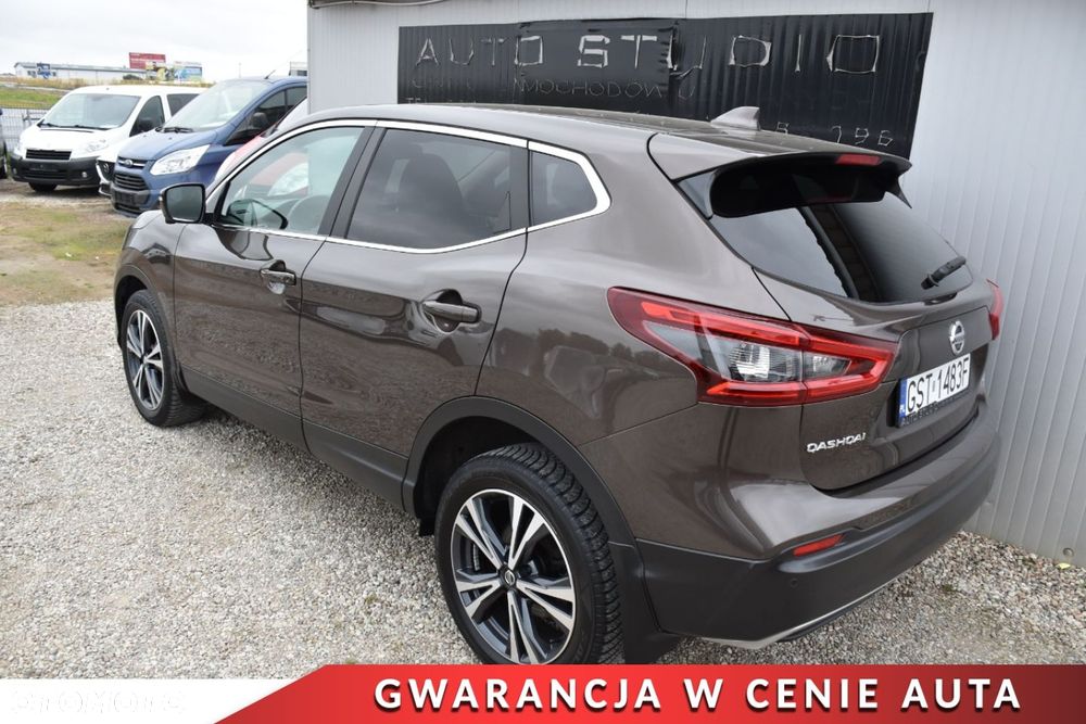 Nissan Qashqai 1.3 DIG-T N-Connecta DCT - 37