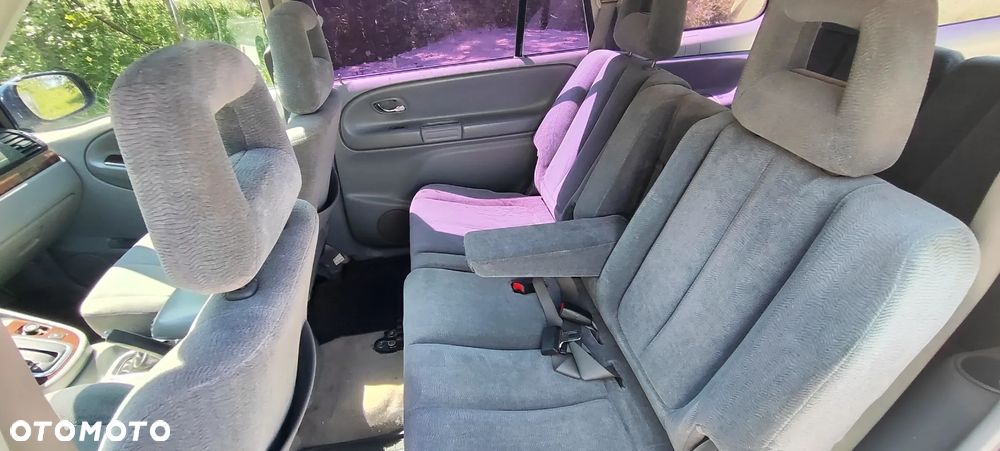 Suzuki Grand Vitara 2.7 V6 7os - 10