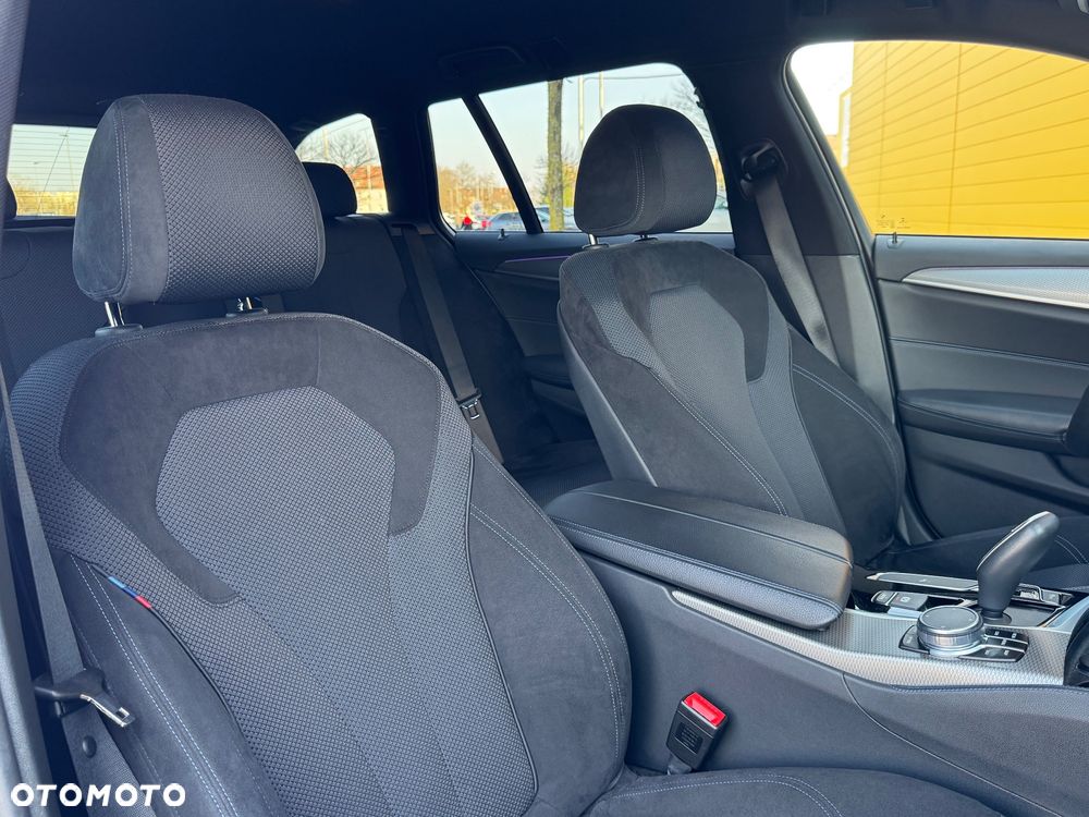 BMW Seria 5 520d M Sport - 7