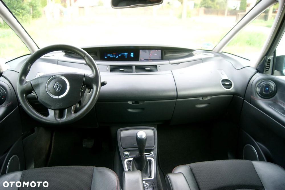 Renault Espace 3.0 dCi Privilege - 24