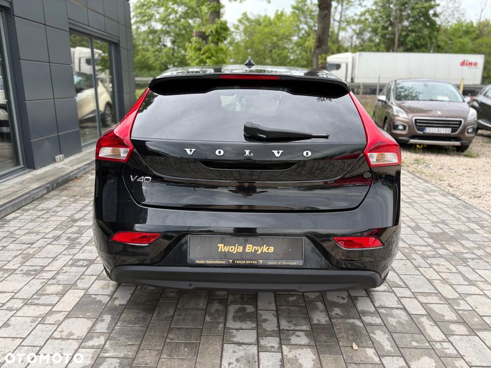 Volvo V40 D2 - 7