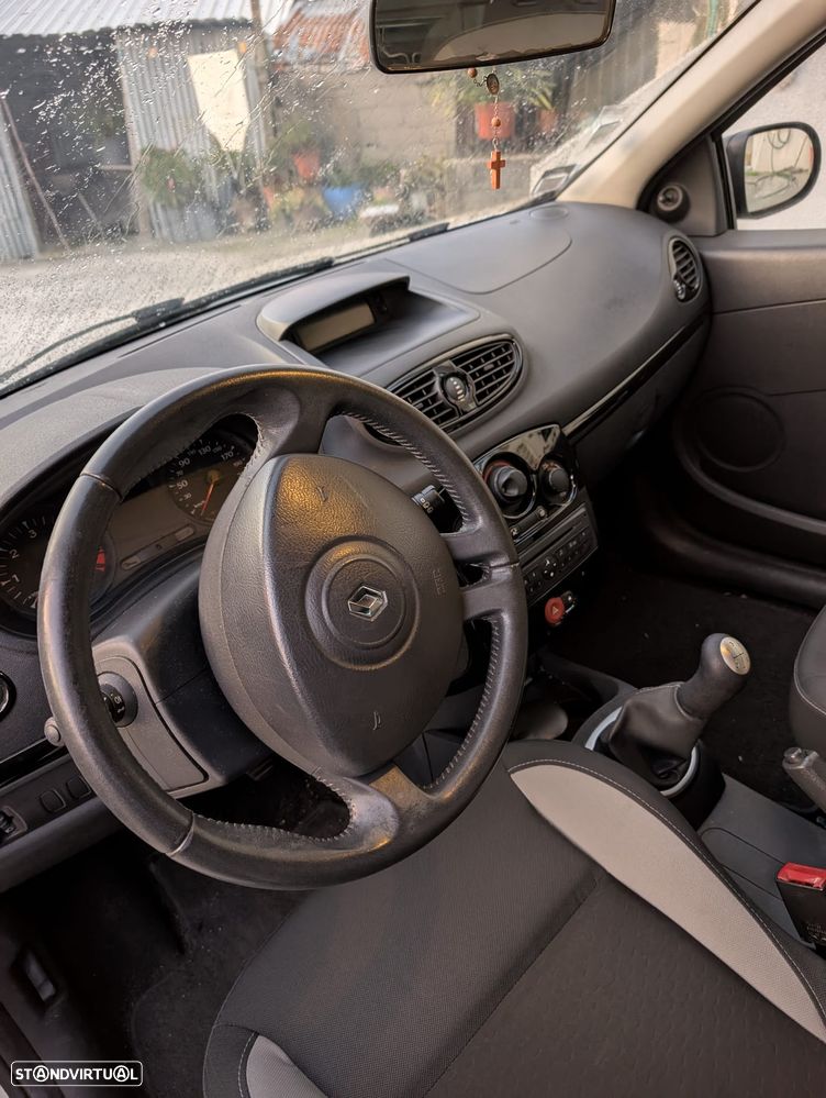 Renault Clio 1.5 dCi Dynamique - 5