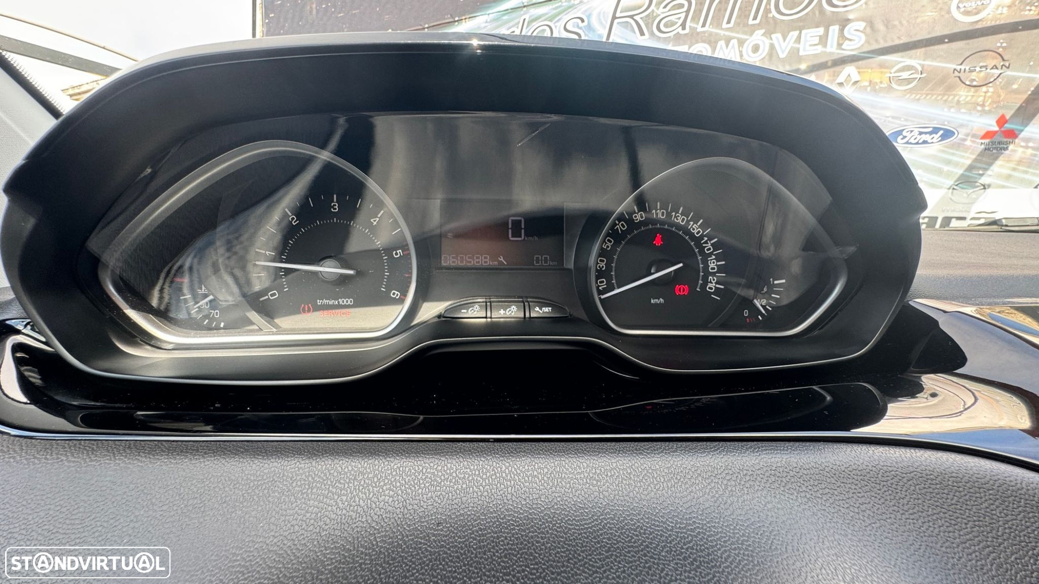 Peugeot 208 1.4 HDi Allure - 26