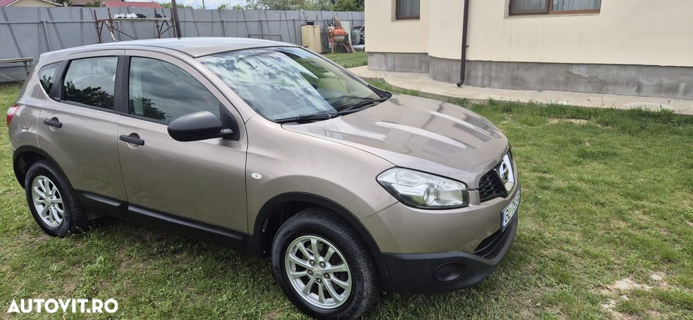 Nissan Qashqai - 1