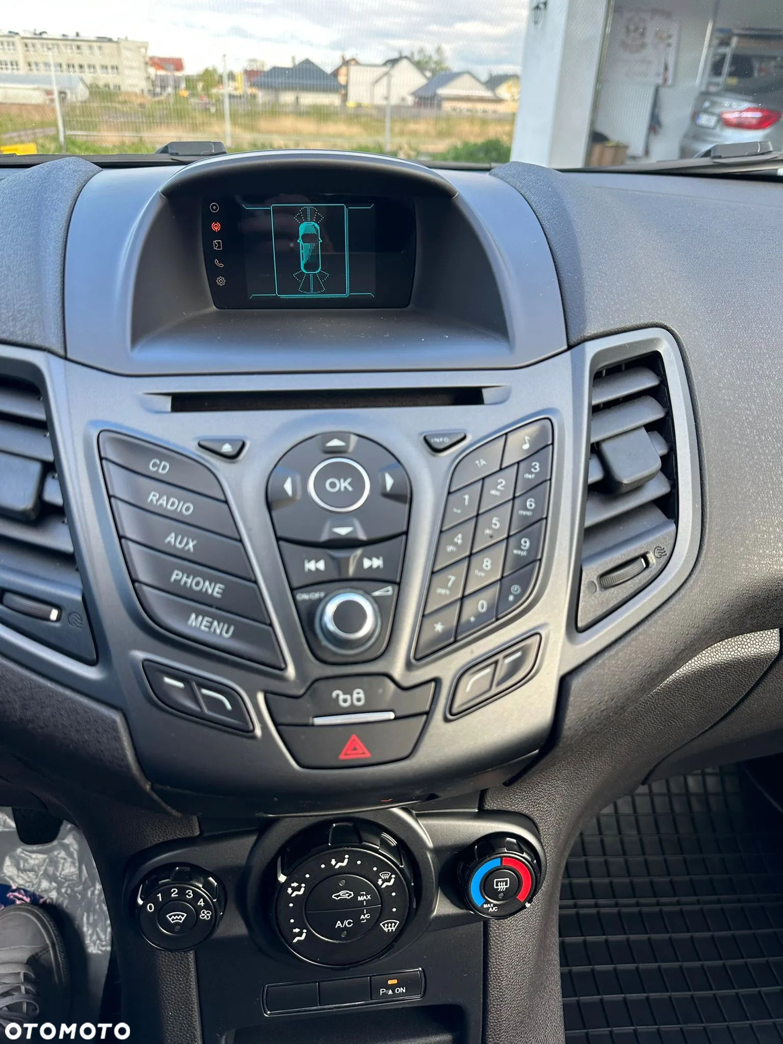 Ford Fiesta 1.0 Silver X Plus EU6 - 15