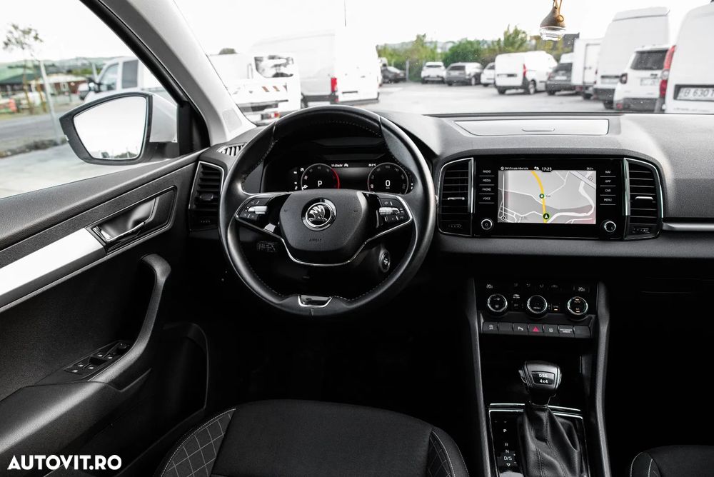 Skoda Karoq 2.0 TDI SCR 4x4 DSG Ambition - 9