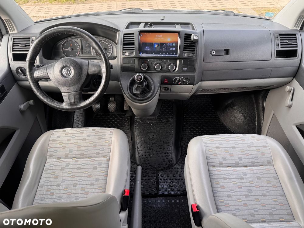 Volkswagen Transporter T5 TDI L1H1 - 16