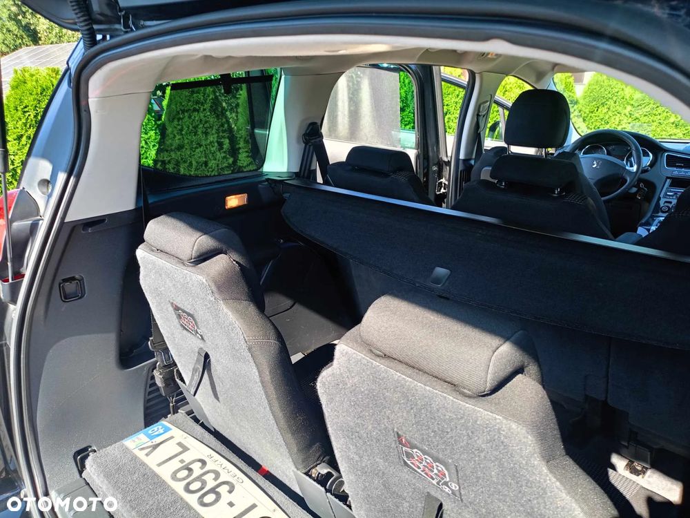 Peugeot 5008 e-HDI 115 ETG6 Stop&Start Active - 18