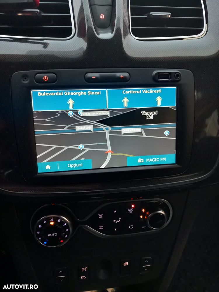 Dacia Logan TCe 90 CVT Comfort - 8