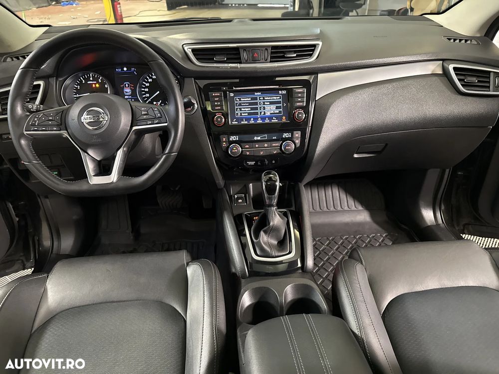 Nissan Qashqai - 10