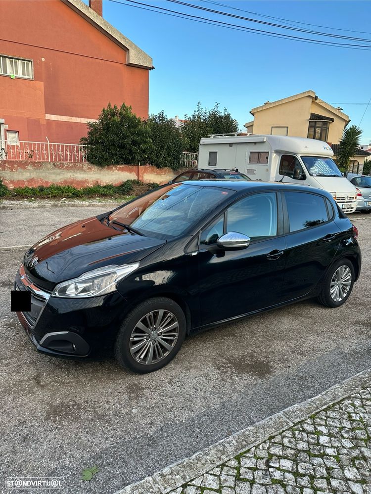 Peugeot 208 1.2 PureTech Style - 8
