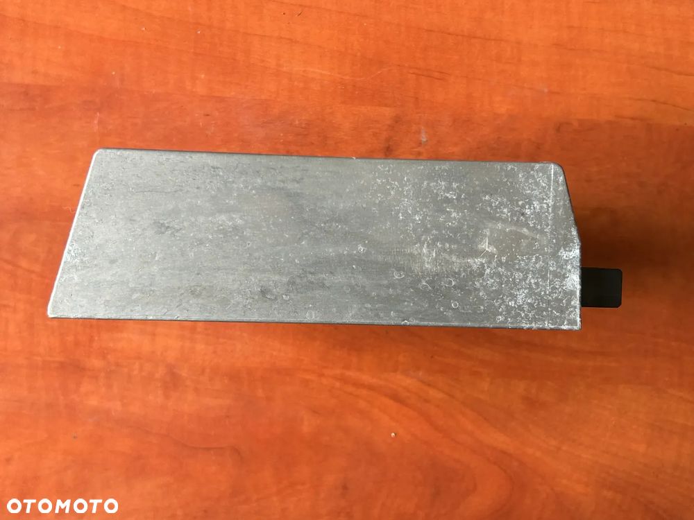 MERCEDES WZMACNIACZ HARMAN BECKER A2049007806 - 7