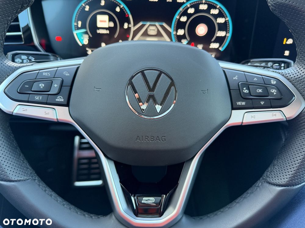 Volkswagen Touareg 3.0 V6 TDI 4Motion R-Line - 25