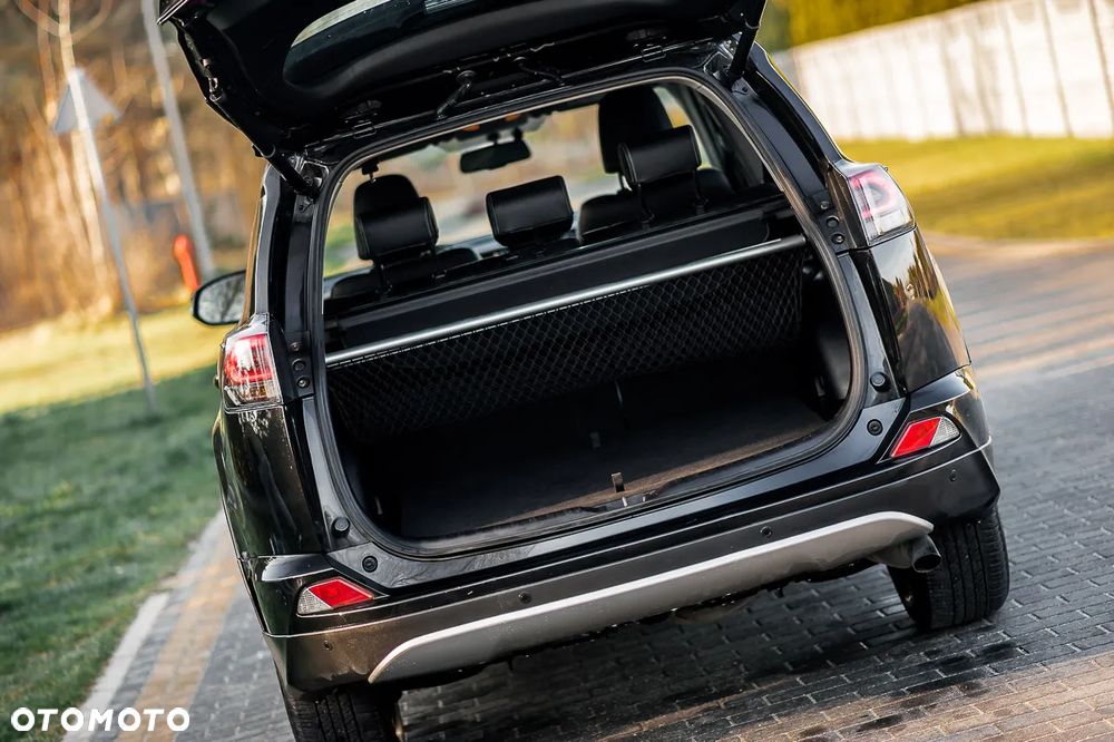 Toyota RAV4 2.0 D-4D 4x2 Start-Stop Executive - 8