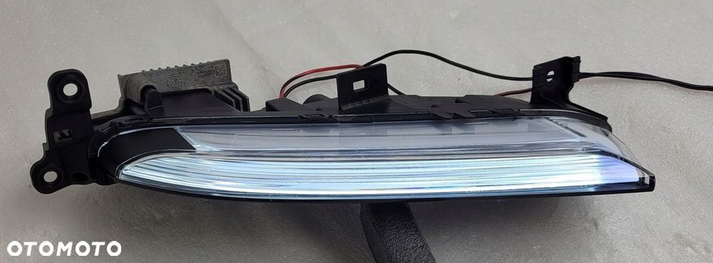 HALOGEN PRAWY LED ŚWIATŁO DRL PORSCHE PANAMERA II 2016- 971953042F - 2