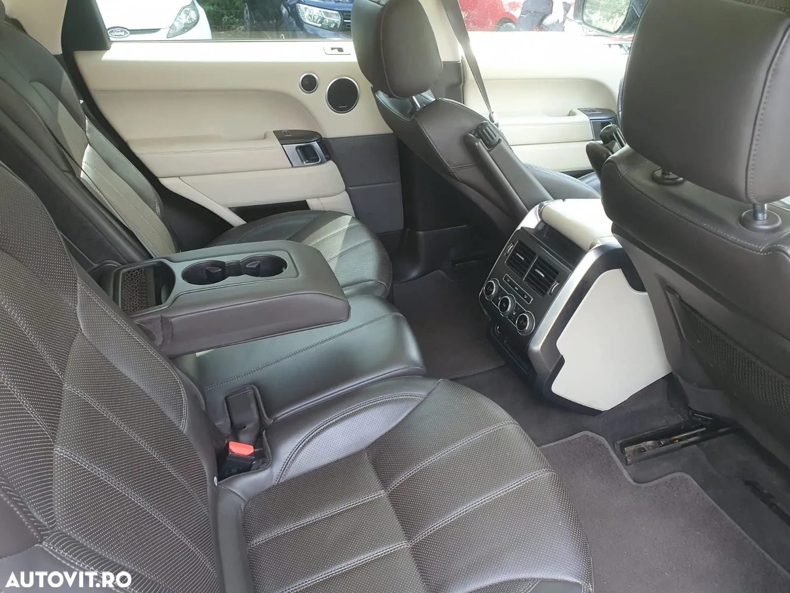 Land Rover Range Rover Sport 4.4 I SDV8 HSE Dynamic - 15