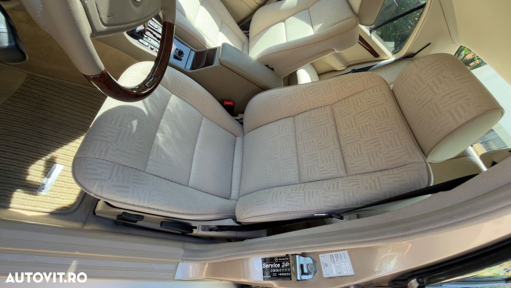 Mercedes-Benz C - 8