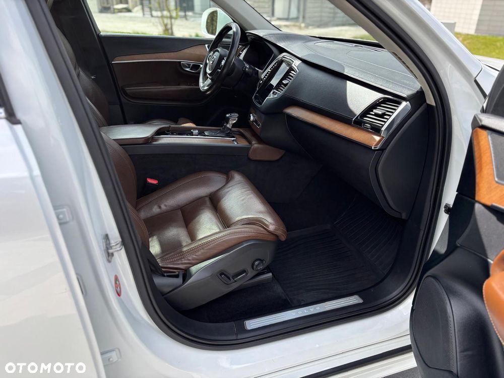Volvo XC 90 T6 AWD Geartronic Inscription - 27