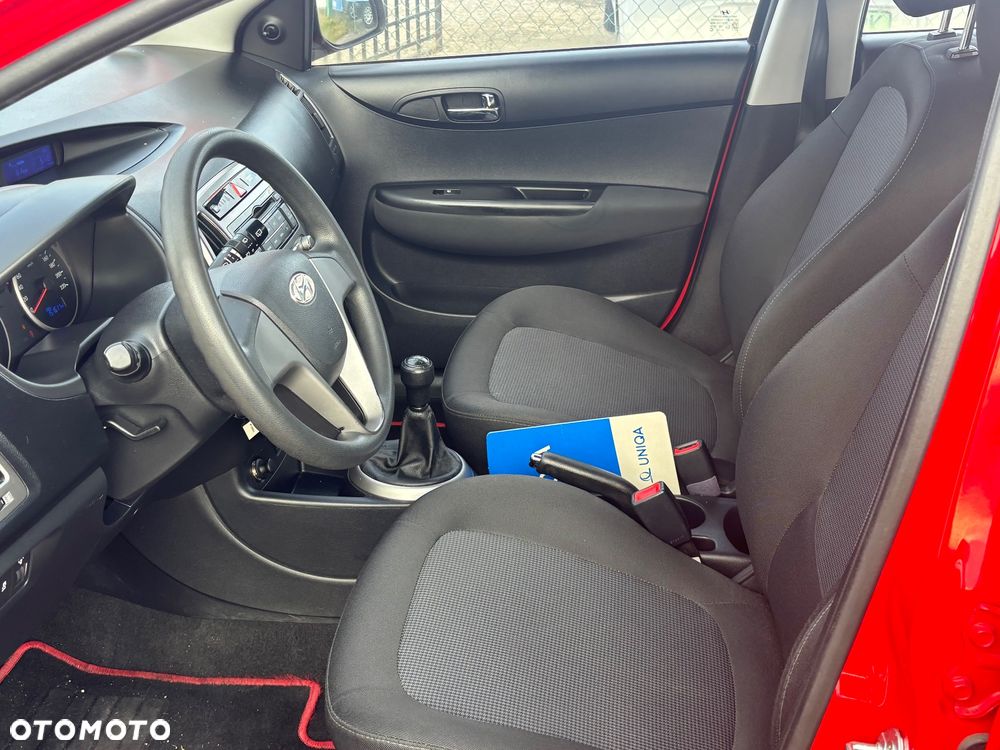 Hyundai i20 1.2 Fifa World Cup Edition - 21