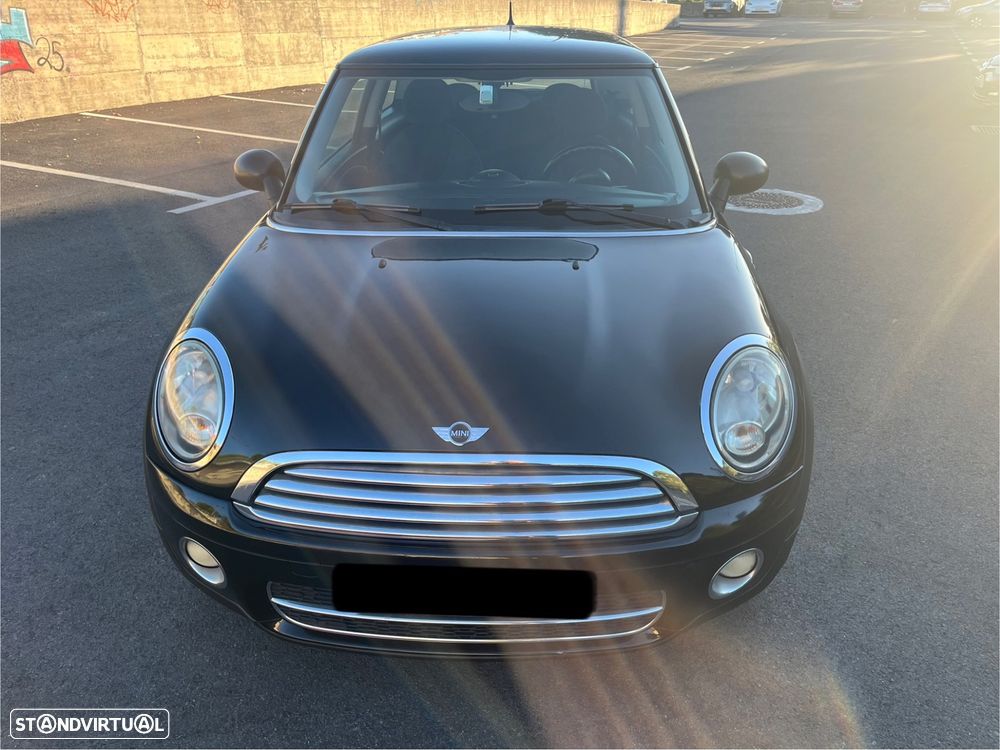 MINI 3 Portas One D - 8