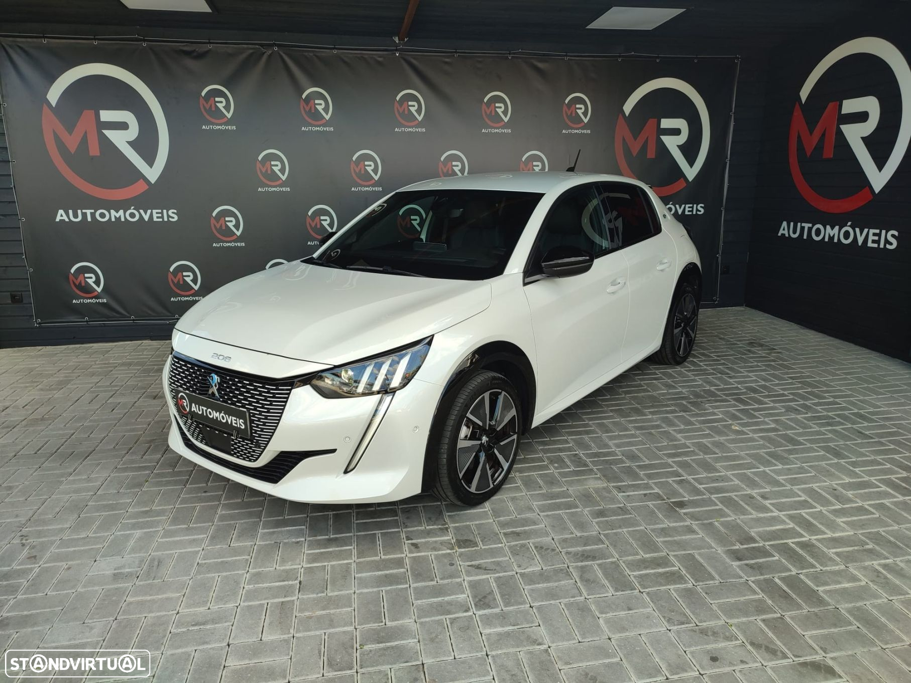 Peugeot e-208 50 kWh GT - 2