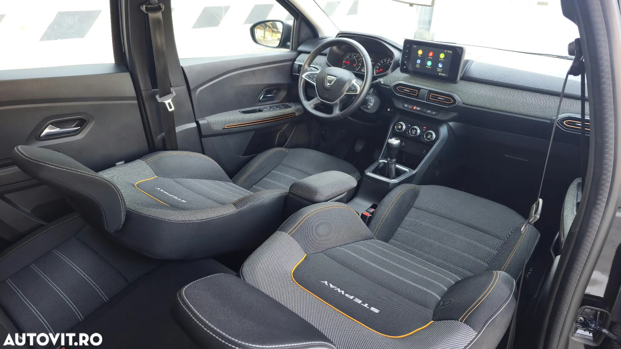 Dacia Sandero Stepway ECO-G 100 MT6 Comfort - 9