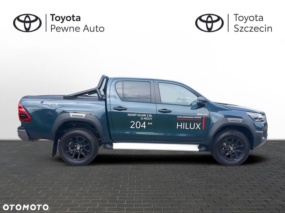 Toyota Hilux 2.8 D-4D mHEV Double Cab Invincible 4x4 - 11