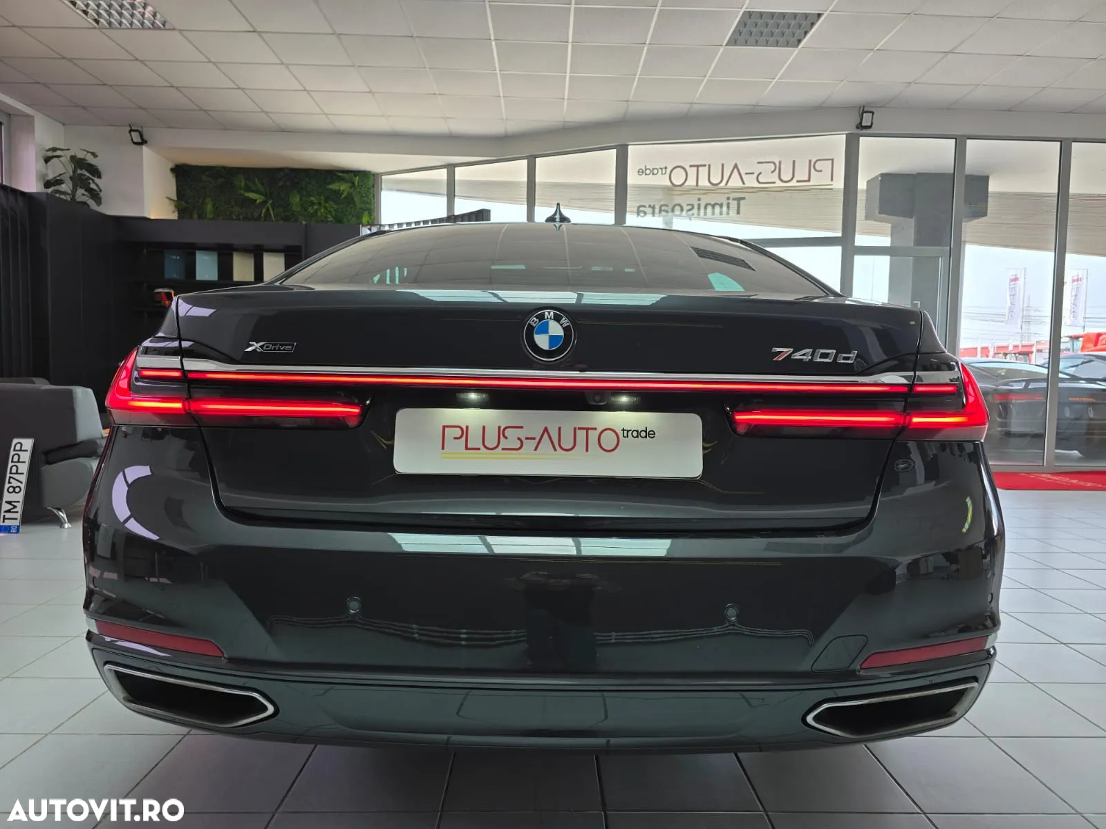 BMW Seria 7 740d xDrive MHEV - 8