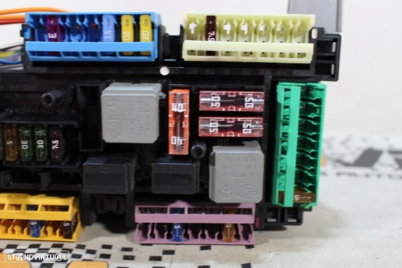 Caixa De Fusíveis Mercedes-Benz E-Class Coupé (C207)  2129003702 / 5Dk - 3