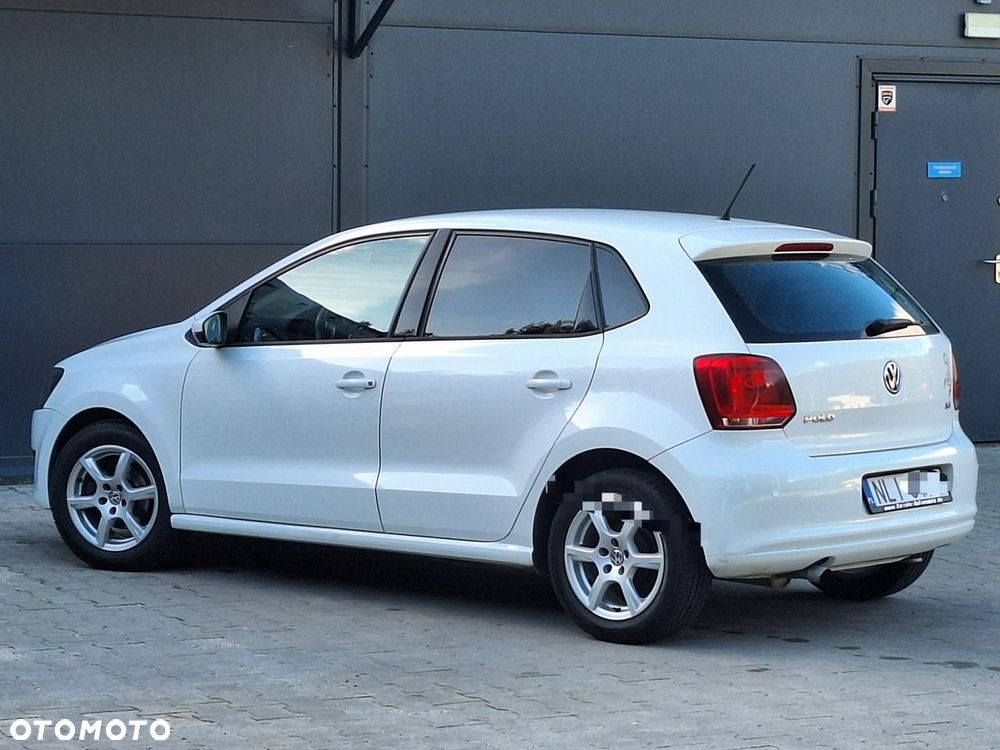 Volkswagen Polo - 2
