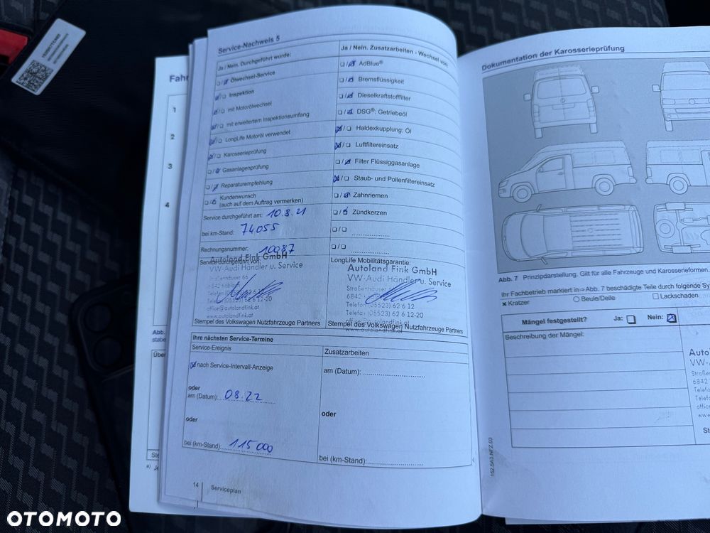 Volkswagen Caravelle - 25
