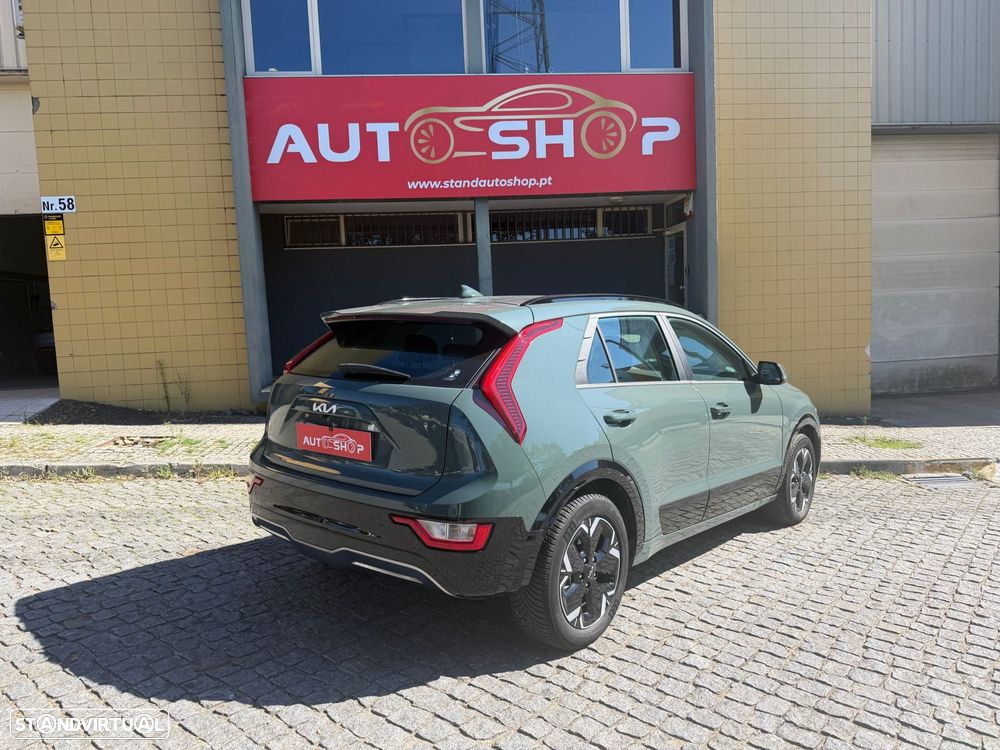 Kia Niro EV 64kWh Drive - 13
