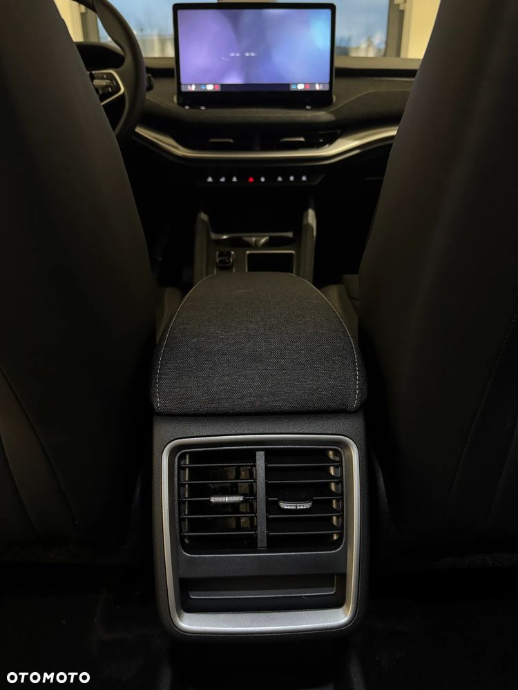 Skoda Elroq 60 63kWh - 17