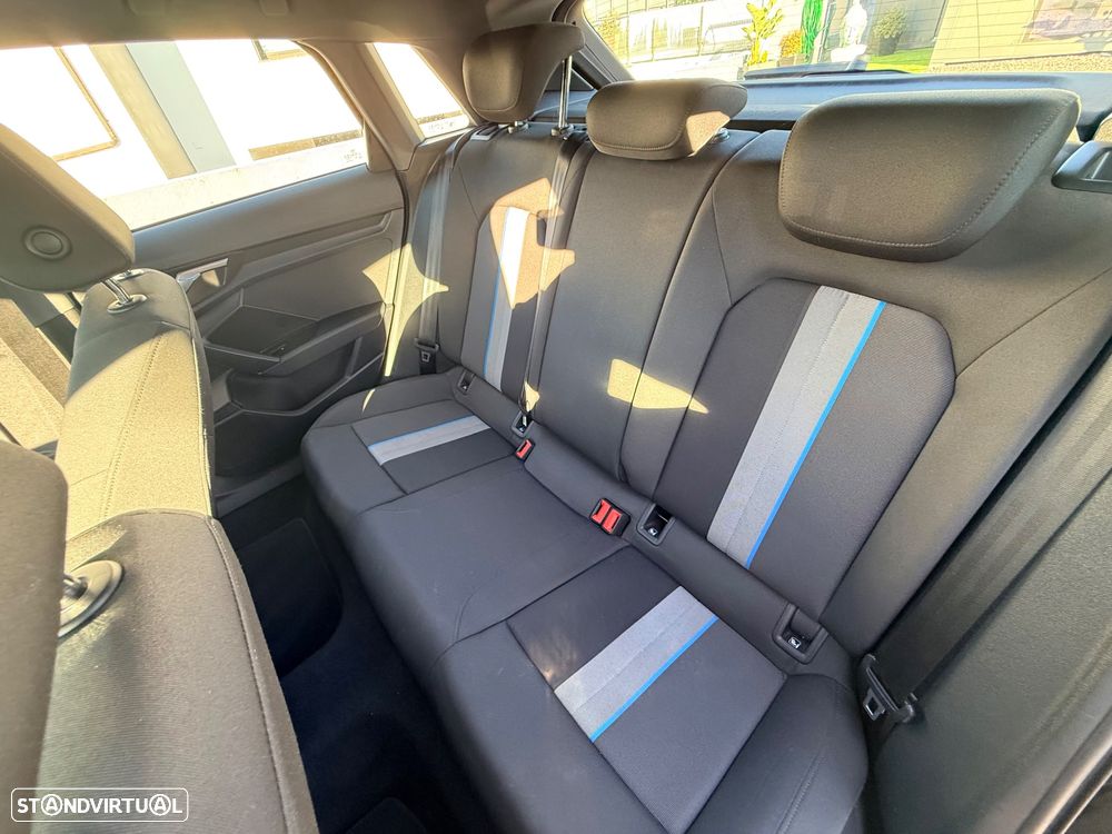 Audi A3 Sportback 30 TDI S line S tronic - 48