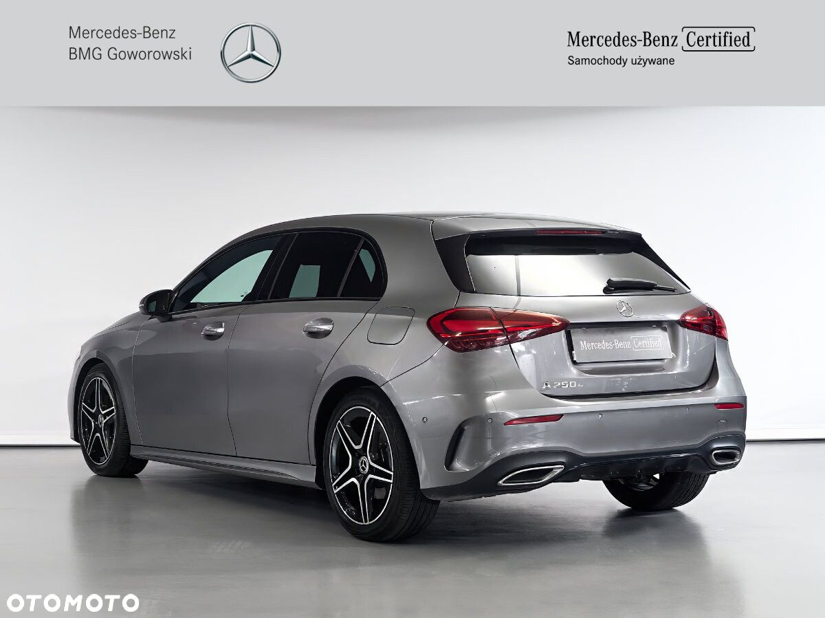 Mercedes-Benz Klasa A 250 e PHEV AMG Line 8G-DCT - 4