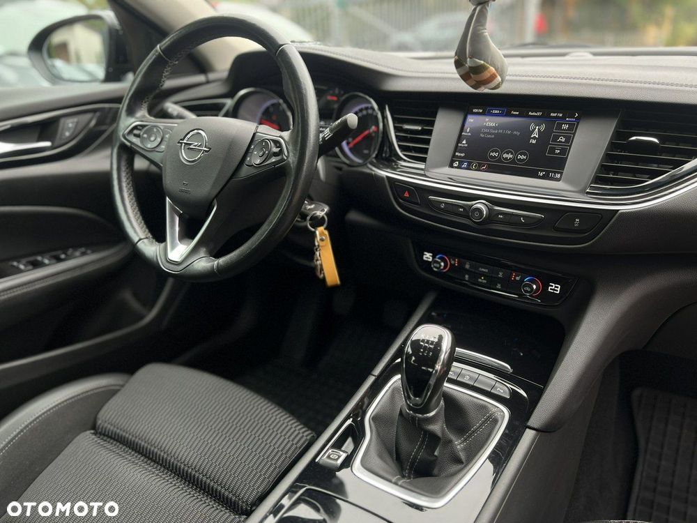 Opel Insignia 1.6 CDTI Innovation S&S - 27