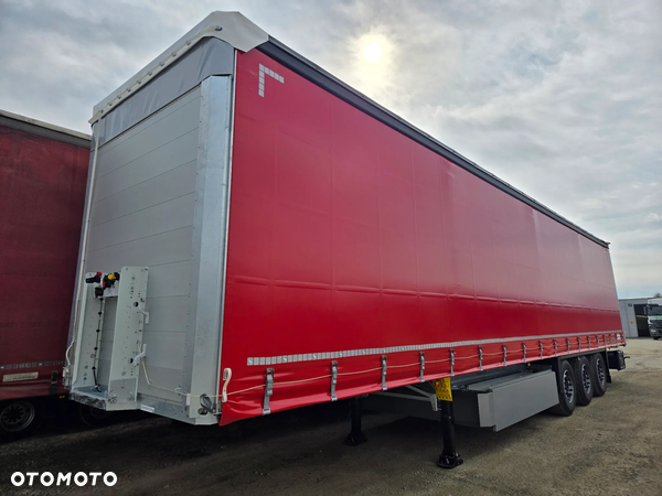 Schmitz Cargobull Firanka 2025