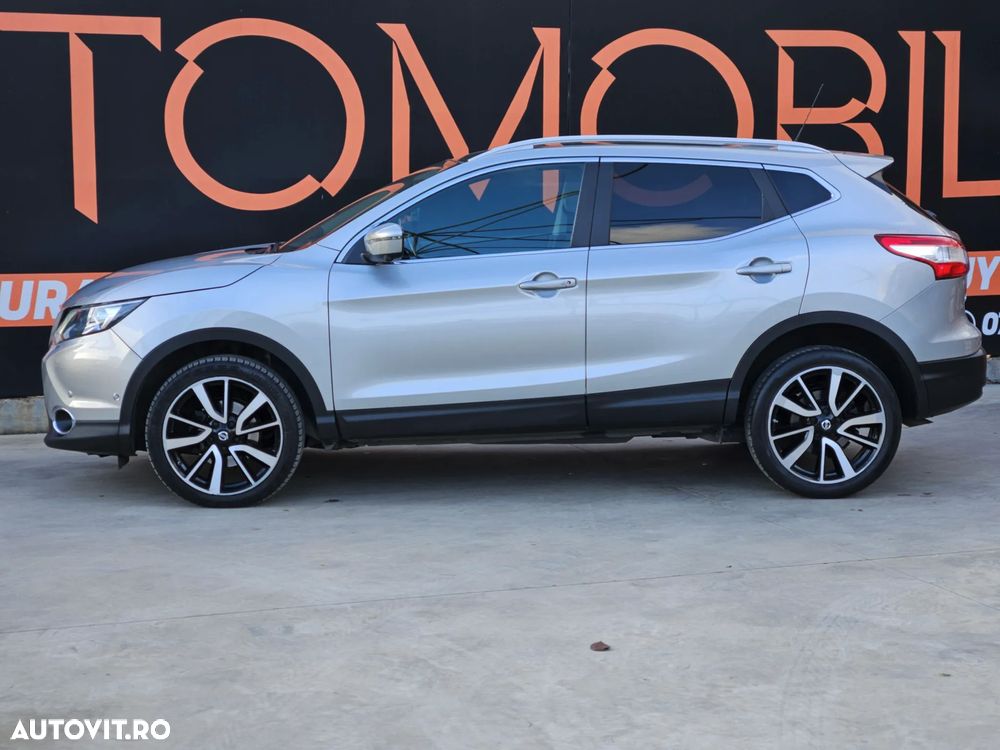 Nissan Qashqai 1.6 DCI Xtronic TEKNA - 4