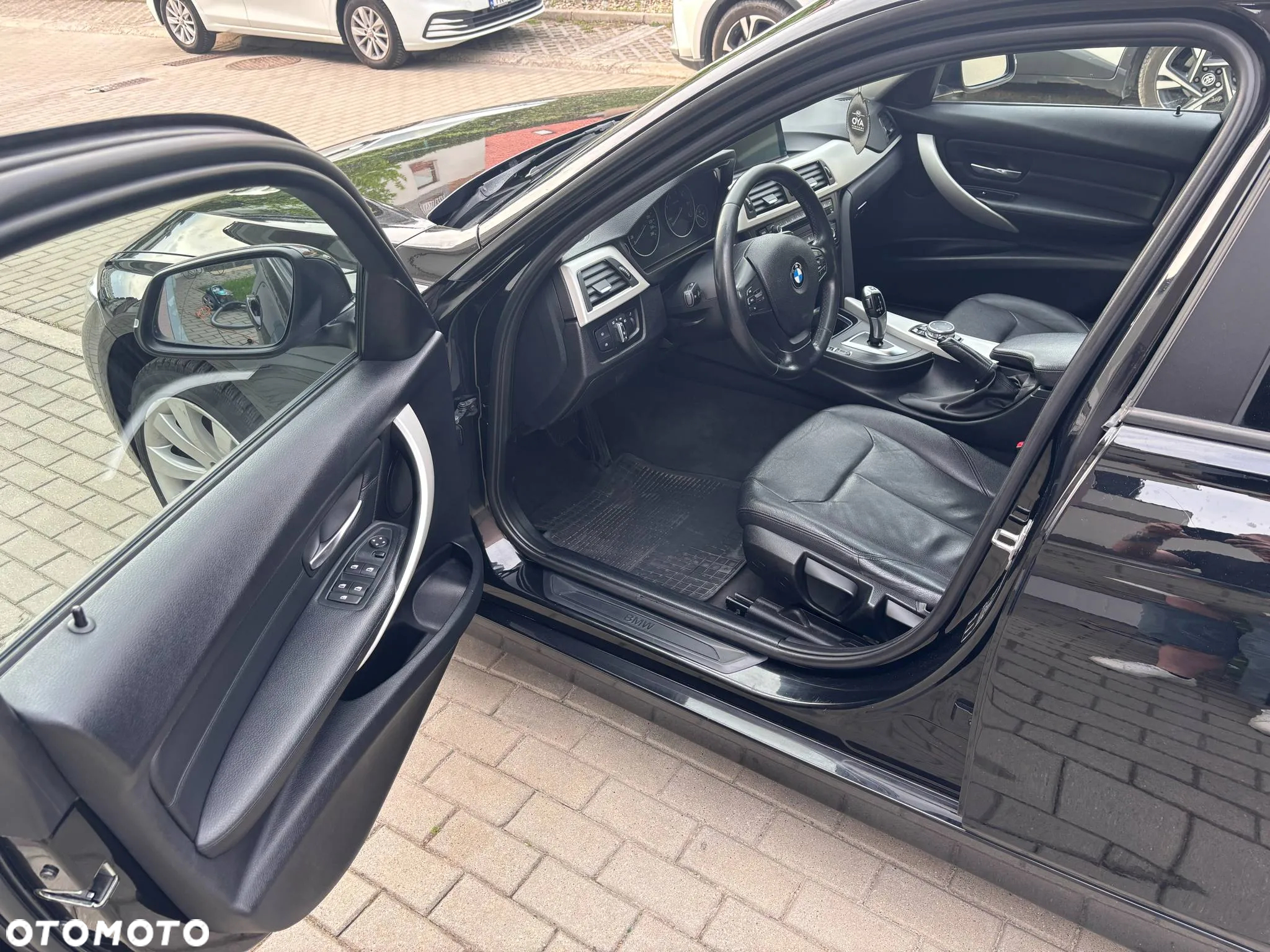 BMW Seria 3 - 22