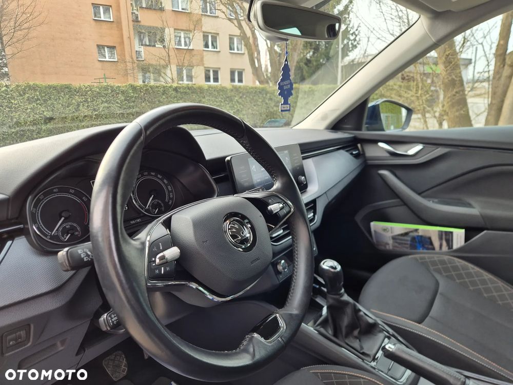 Skoda Kamiq 1.0 TSI Ambition - 11