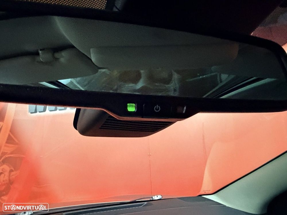 Nissan Qashqai 1.2 DIG-T N-Connecta RS 18 - 23