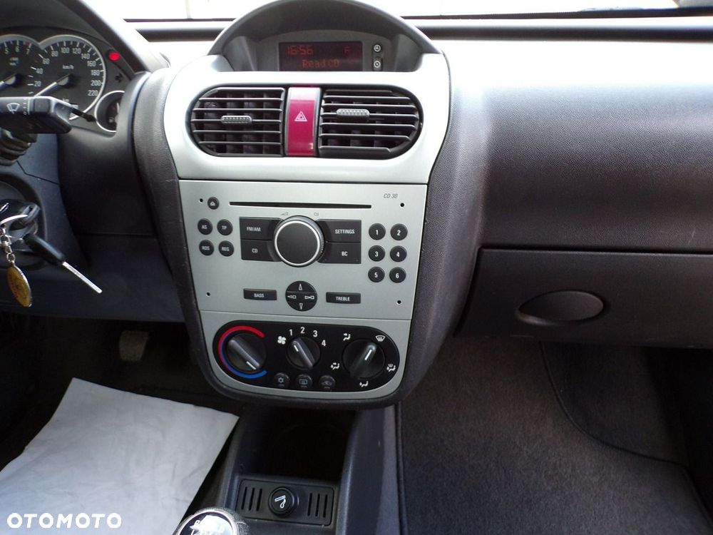 Opel Combo - 27