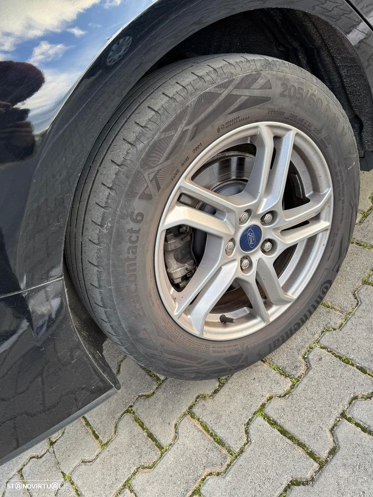 Ford Focus SW 1.5 TDCi Trend+ - 6