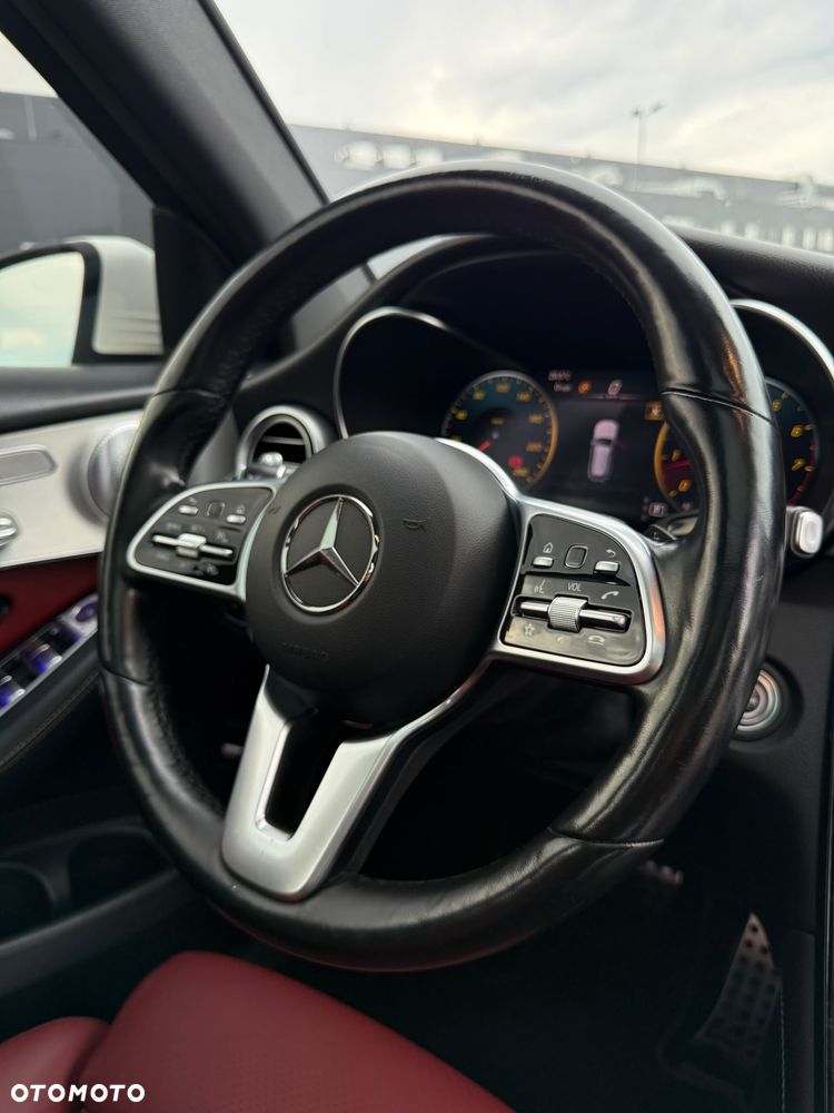 Mercedes-Benz GLC 300 4-Matic - 33