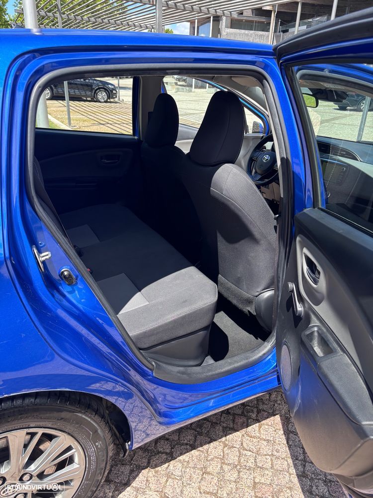 Toyota Yaris 1.5 HSD Comfort+P.Style - 18